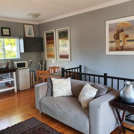 Apple And Spice Guest House George Extérieur photo