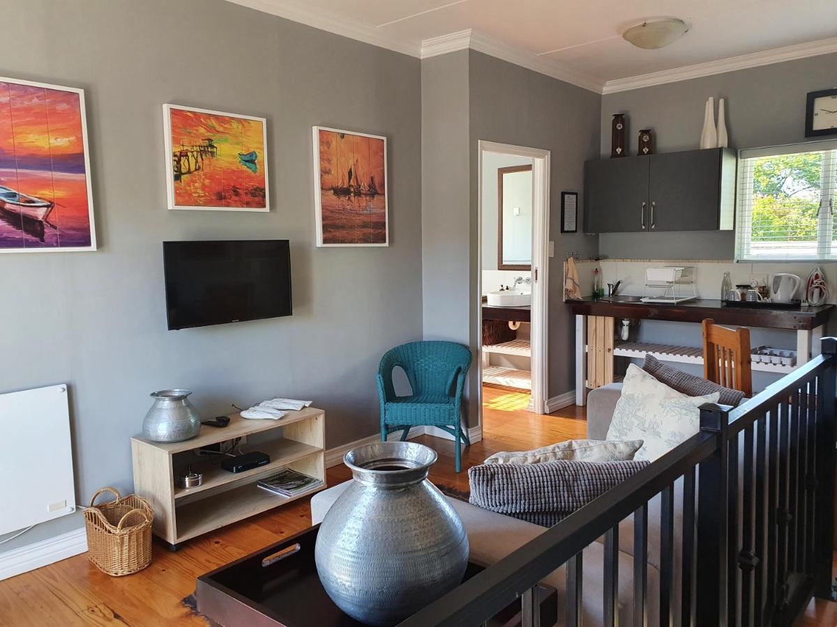 Apple And Spice Guest House George Extérieur photo